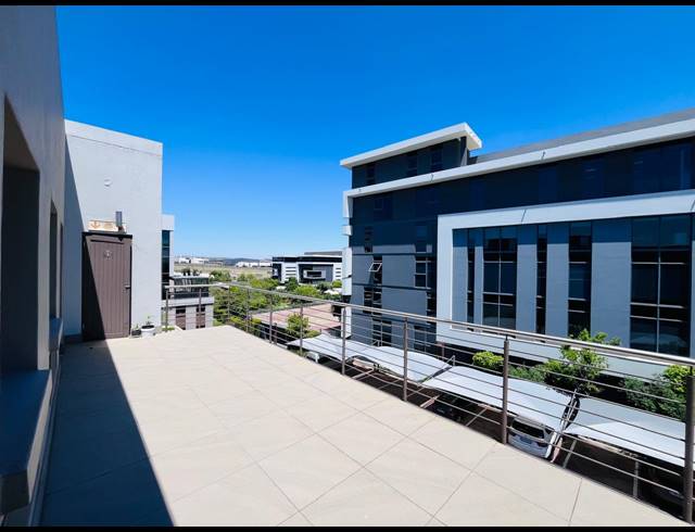 1,348M² OFFICE TO LET IN VORNA VALLEY
